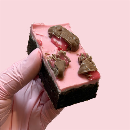 Mini Strawberry Freddo Brownie
